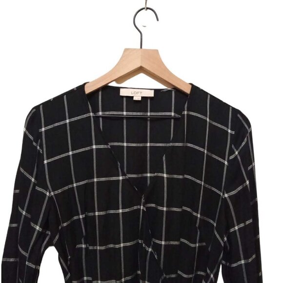 LOFT Black Window Pane Wrap Long Sleeve Tie Waist Ruffle Hem Blouse Sz M - Picture 3 of 9